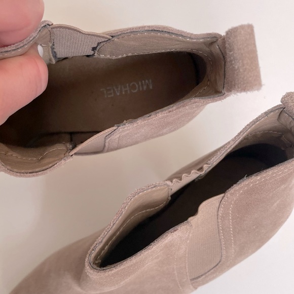 Michael Brown Suede Booties Size 11 - Picture 5 of 7